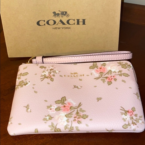 Coach Handbags - Coach Floral Wristlet